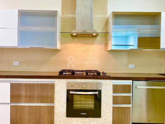 Casa de 4 alcobas en venta en Altos Del Poblado, Medellín, 165 m² · foto 7 de 22