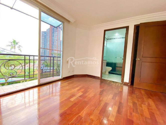Casa de 4 alcobas en venta en Altos Del Poblado, Medellín, 165 m² · foto 9 de 22