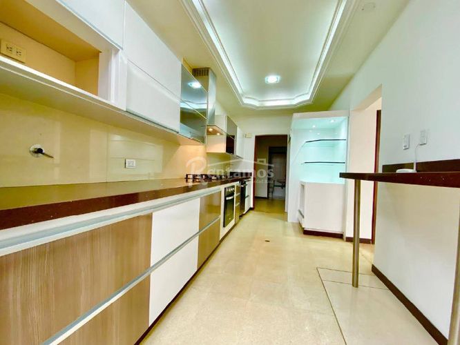 Casa de 4 alcobas en venta en Altos Del Poblado, Medellín, 165 m² · foto 16 de 22