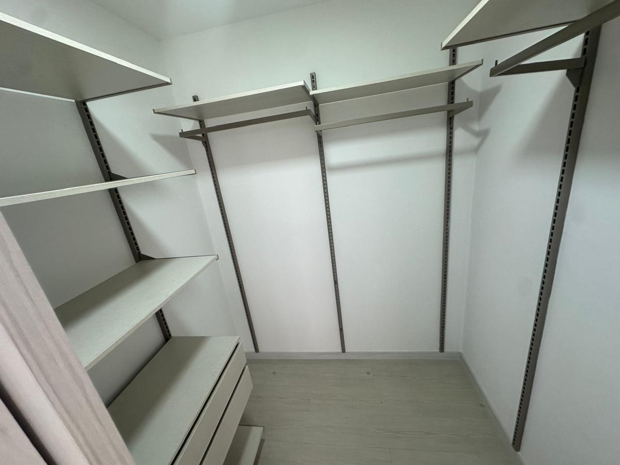 Apartamento en venta en La candelaria, Medellín 5