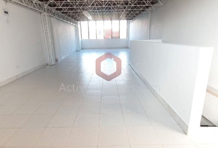 Local en arriendo en El Poblado, Medellín, 218 m² · foto 5 de 17