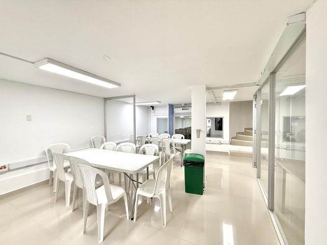 Local en arriendo en Avenida 30 De Agosto, Pereira, 136 m² · foto 2 de 10