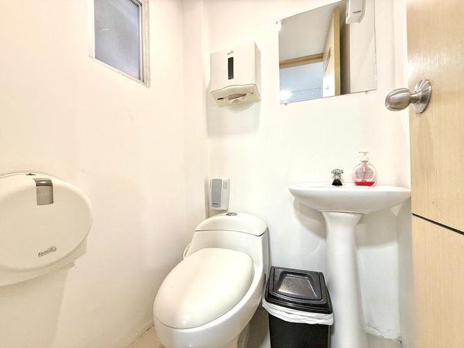 Local en arriendo en Avenida 30 De Agosto, Pereira, 136 m² · foto 10 de 10