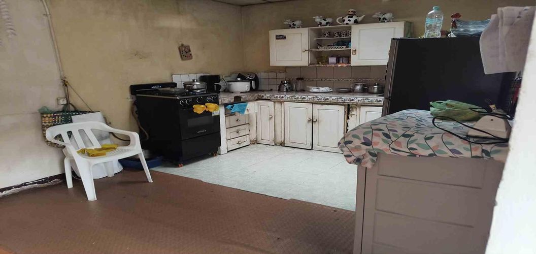 Casa de 7 alcobas en venta en Guayaquil Alto, Armenia, 136 m² · foto 4 de 14