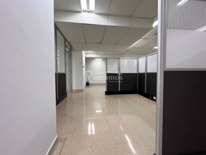 Oficina en arriendo en Alejandría, Medellín, 132 m² · foto 9 de 23
