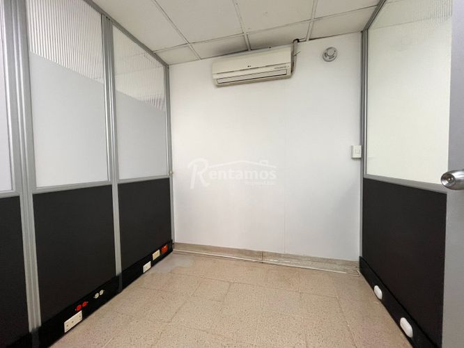 Oficina en arriendo en Alejandría, Medellín, 132 m² · foto 13 de 23