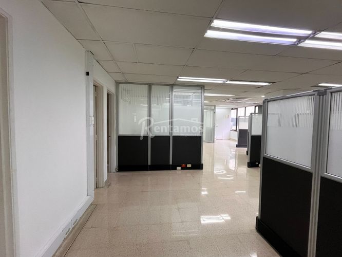Oficina en arriendo en Alejandría, Medellín, 132 m² · foto 16 de 23