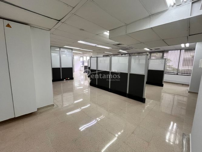 Oficina en arriendo en Alejandría, Medellín, 132 m² · foto 18 de 23