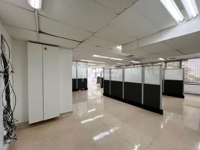 Oficina en arriendo en Alejandría, Medellín, 132 m² · foto 19 de 23