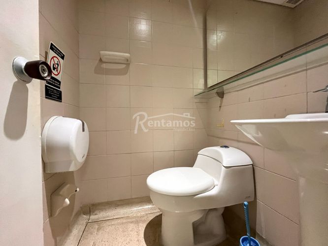 Oficina en arriendo en Alejandría, Medellín, 132 m² · foto 22 de 23