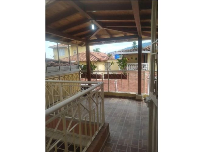 Casa de 4 alcobas en venta en Anillo Vial, Floridablanca, 135 m² · foto 17 de 22