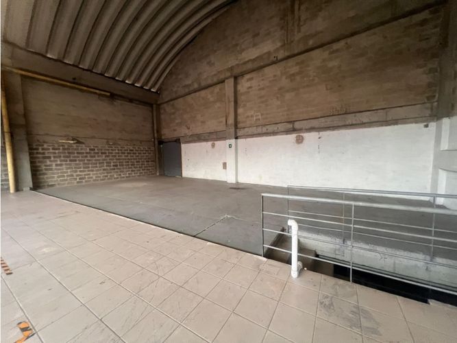 Bodega en arriendo en Parque De Caldas, Sabaneta, 480 m² · foto 6 de 12