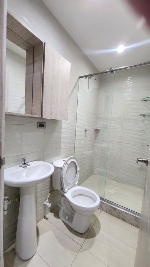 Edificio en venta en Popular, Cali, 396 m² · foto 7 de 19