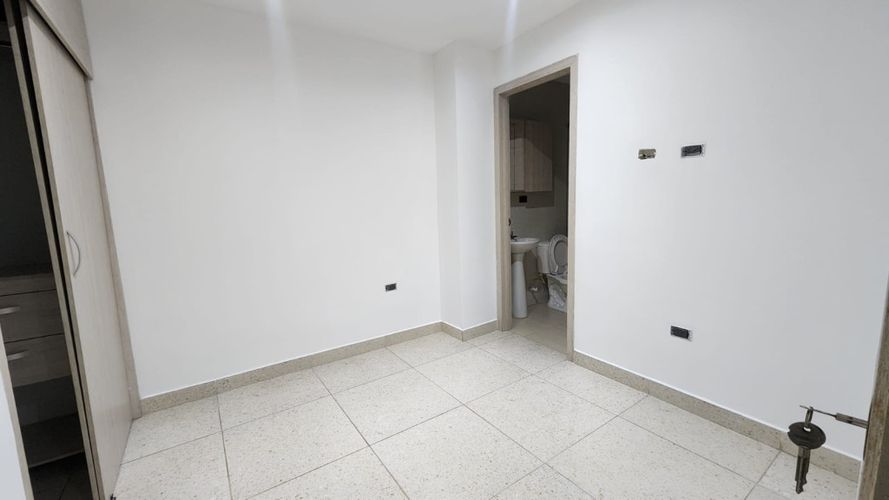 Edificio en venta en Popular, Cali, 396 m² · foto 9 de 19