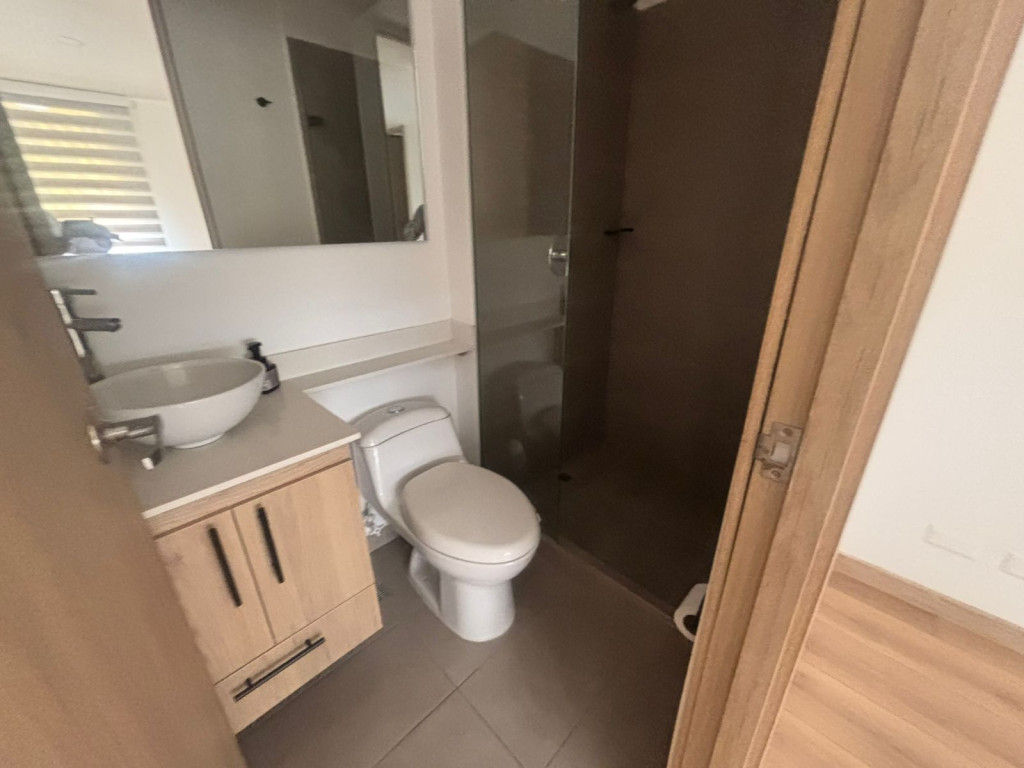 Apartamento en arriendo en Llano Grande, Rionegro · foto 10 de 10