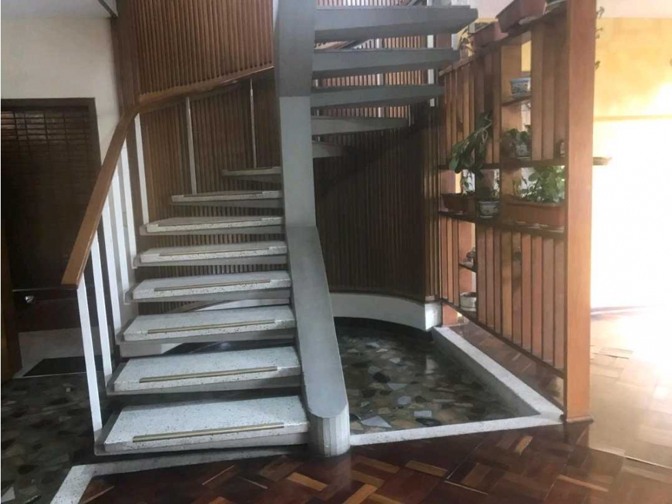 Casa en venta en La Castellana, Bogotá · foto 12 de 17