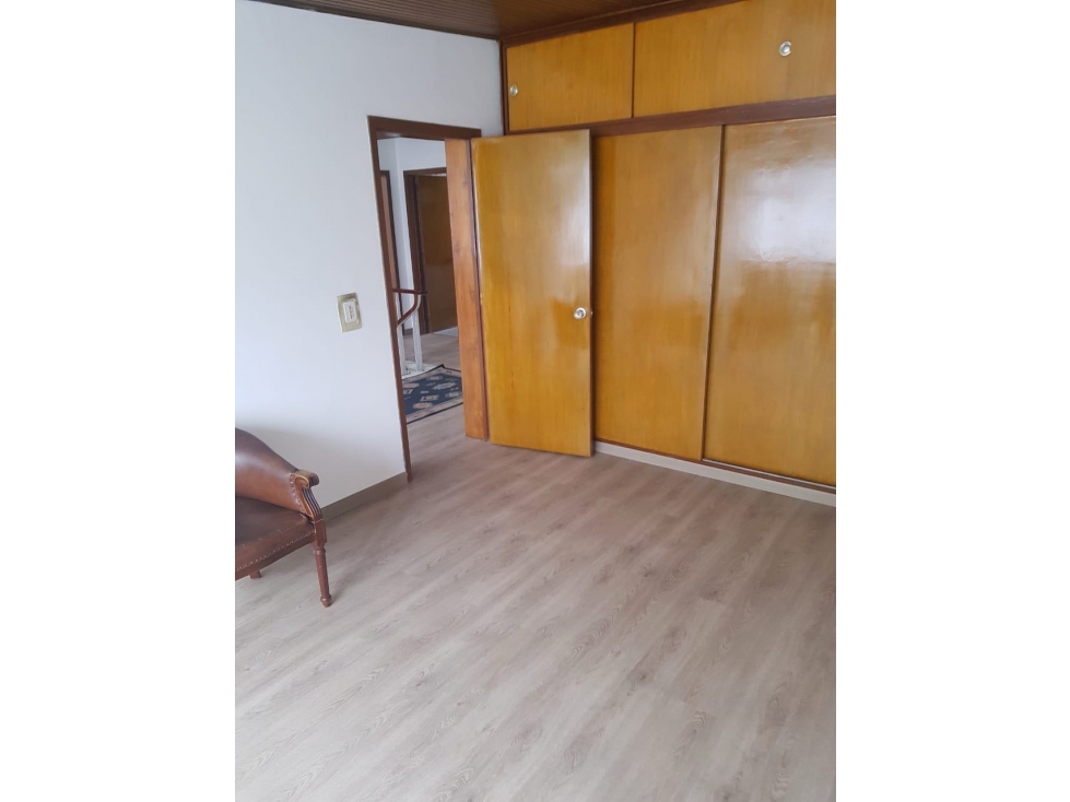Casa en venta en La Castellana, Bogotá · foto 15 de 17