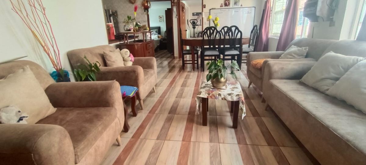 Casa en venta en Engativá, Bogotá · foto 4 de 19