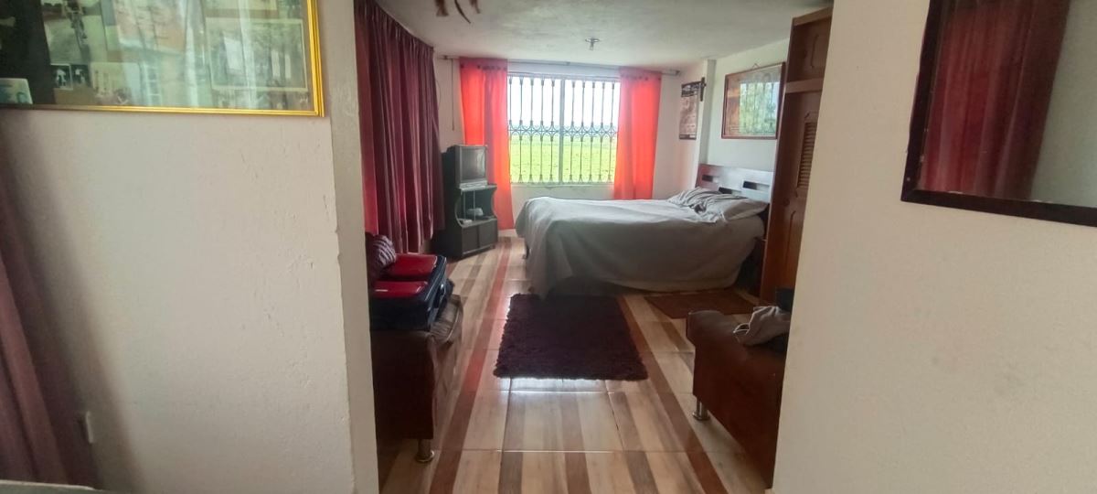 Casa en venta en Engativá, Bogotá · foto 6 de 19