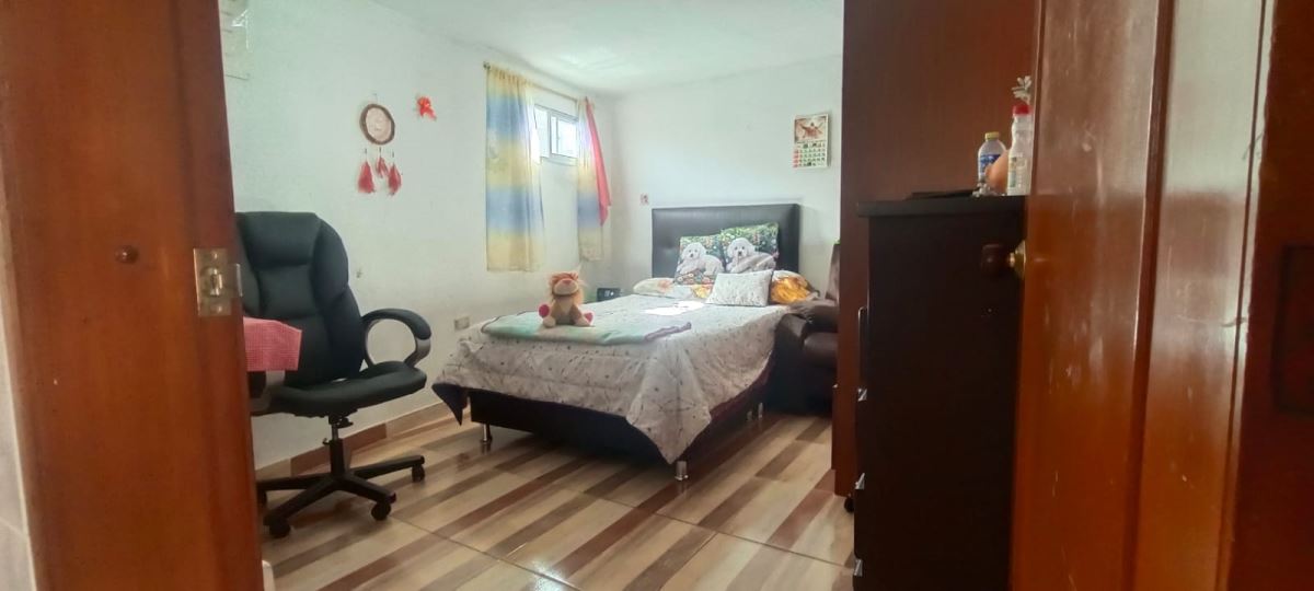Casa en venta en Engativá, Bogotá · foto 9 de 19
