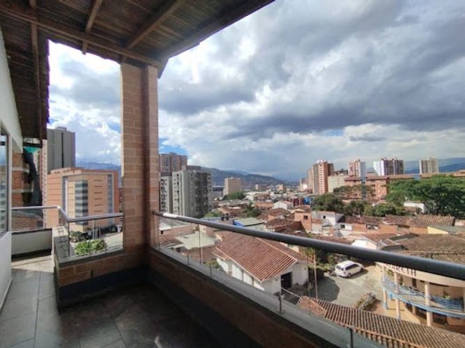 Apartamento de 1 alcoba en arriendo en Virgen Del Carmen, Sabaneta, 65 m² · foto 3 de 15