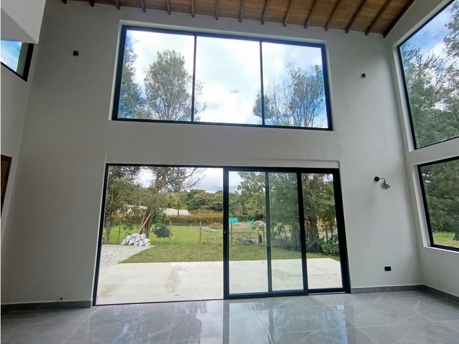 Finca en venta en La Sonadora, El Carmen de Viboral, 180 m² · foto 8 de 24