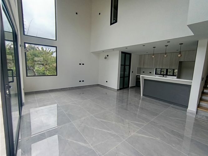 Finca en venta en La Sonadora, El Carmen de Viboral, 180 m² · foto 10 de 24