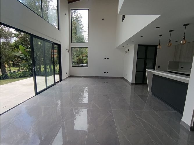 Finca en venta en La Sonadora, El Carmen de Viboral, 180 m² · foto 13 de 24