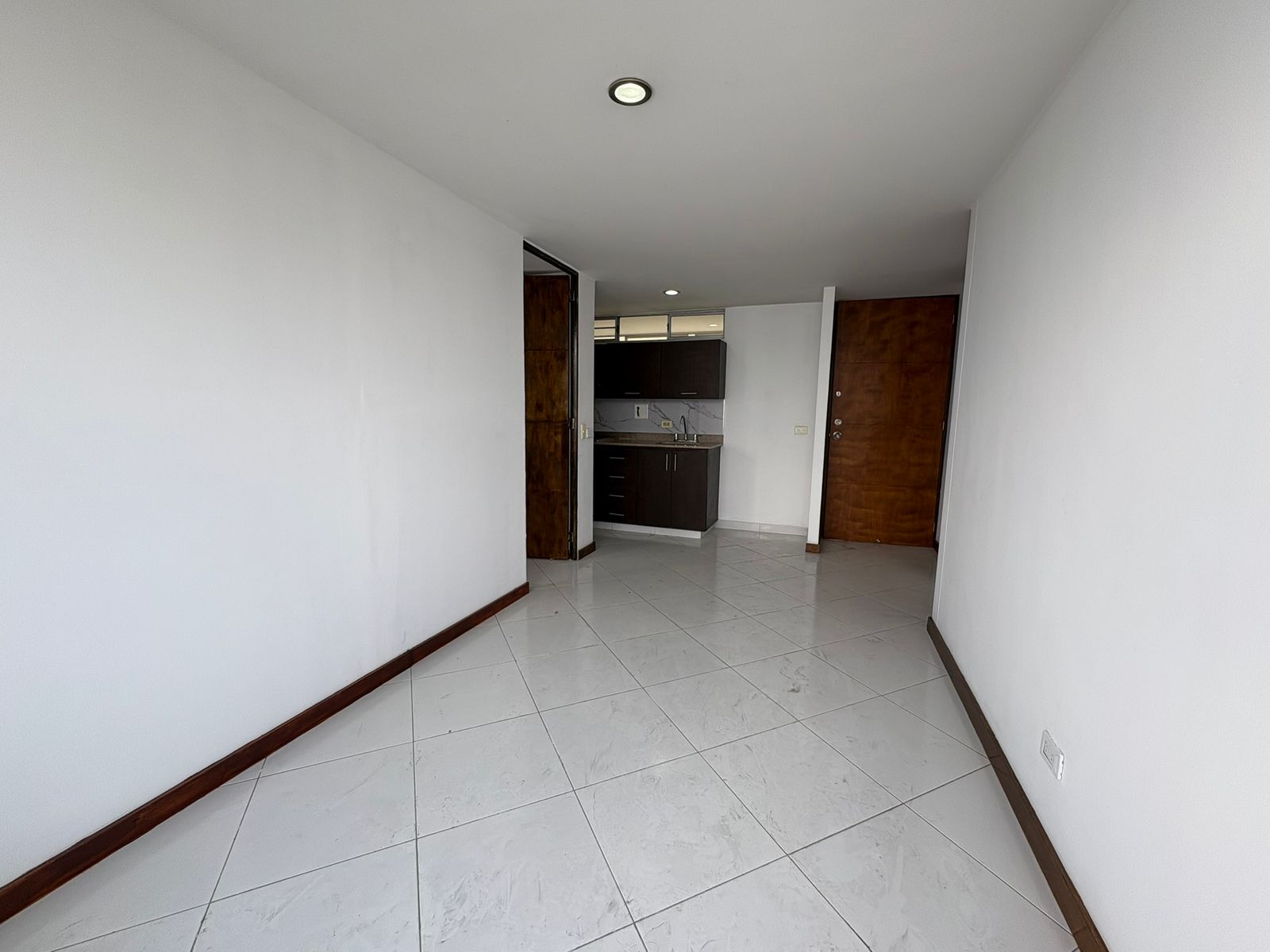 Apartamento en venta en Loma del Indio, Medellín 3