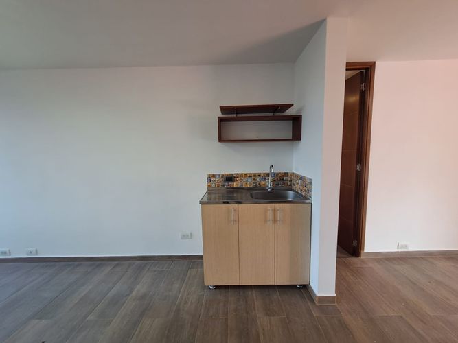 Local en arriendo en Alcala, Envigado, 44 m² · foto 4 de 8