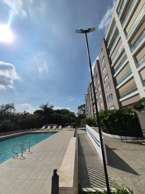 Apartamento de 3 alcobas en venta en Menga, Cali, 135 m² · foto 23 de 23