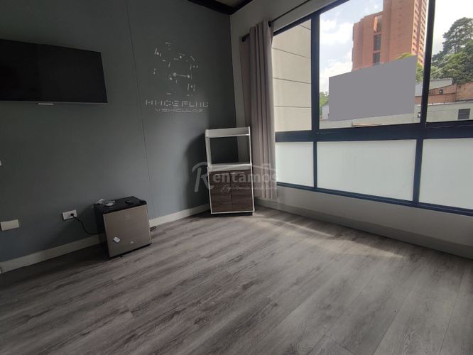 Oficina en venta en Los Balsos, Medellín, 17 m² · foto 2 de 14