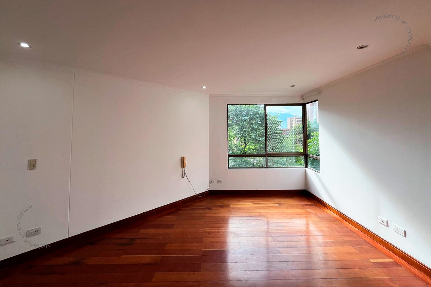 Apartamento en arriendo en Castropol, Medellín · foto 24 de 24