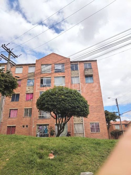 Apartamento de 3 alcobas en venta en Leon Xiii, Soacha, 52 m² · foto 2 de 14