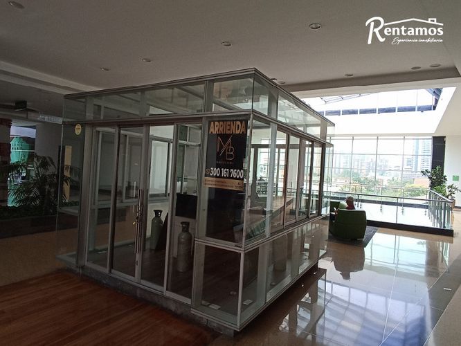 Local en arriendo en San Diego, Medellín, 8 m² · foto 7 de 12