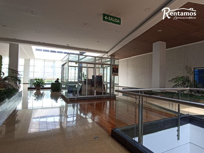 Local en arriendo en San Diego, Medellín, 8 m² · foto 11 de 12