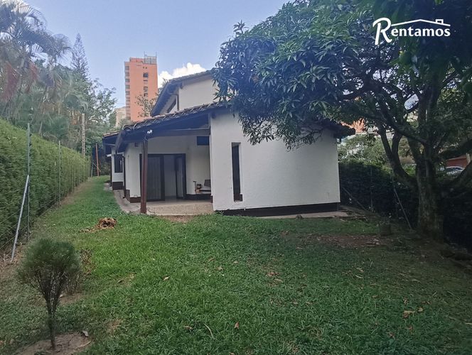 Casa de 3 alcobas en arriendo en La Linde, Medellín, 200 m² · foto 13 de 14