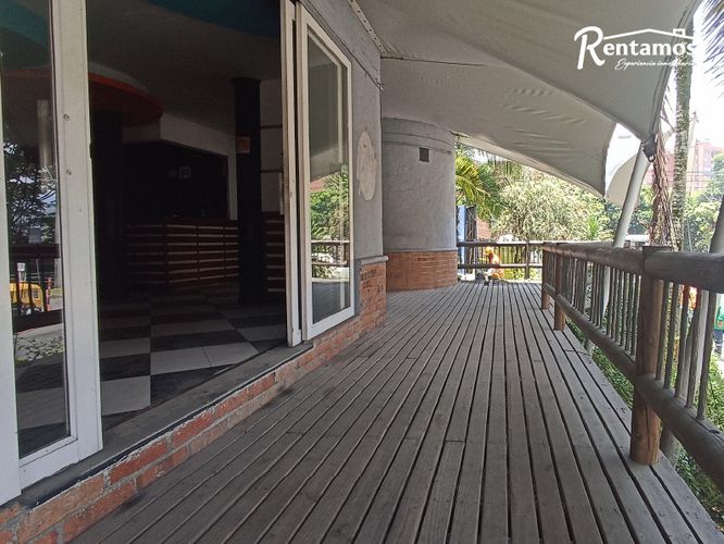Local en arriendo en El Chocho, Envigado, 200 m² · foto 3 de 24