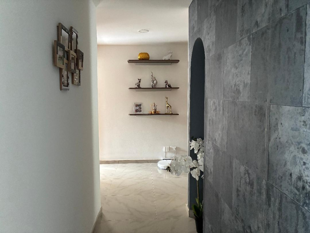 Apartamento en venta en Los Rosales, Bogotá · foto 4 de 7