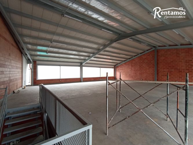 Local en arriendo en Simon Bolivar, Medellín, 290 m² · foto 4 de 18