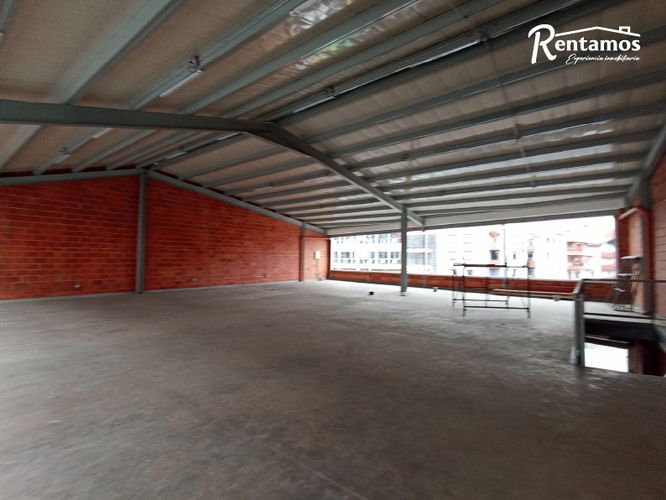 Local en arriendo en Simon Bolivar, Medellín, 290 m² · foto 7 de 18