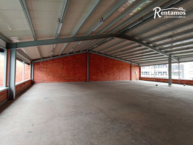 Local en arriendo en Simon Bolivar, Medellín, 290 m² · foto 8 de 18