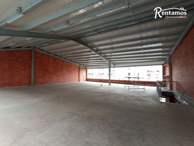 Local en arriendo en Simon Bolivar, Medellín, 290 m² · foto 14 de 18