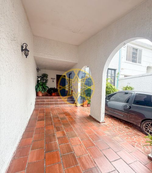 Casa de 5 alcobas en venta en Cabecera Del Llano, Bucaramanga, 431 m² · foto 4 de 19