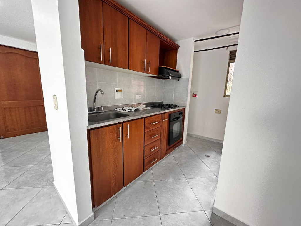 3BR Apartment in Maria Auxiliadora (74 m²) - 3