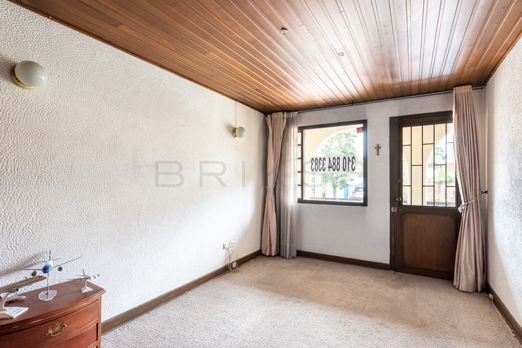 Casa de 4 alcobas en venta en Niza, Bogotá, 415 m² · foto 16 de 23