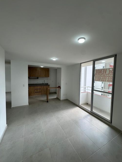 Apartamento en venta en Zona Industrial La Rosa, Dosquebradas · foto 3 de 24