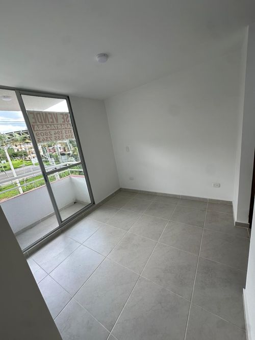 Apartamento en venta en Zona Industrial La Rosa, Dosquebradas · foto 11 de 24