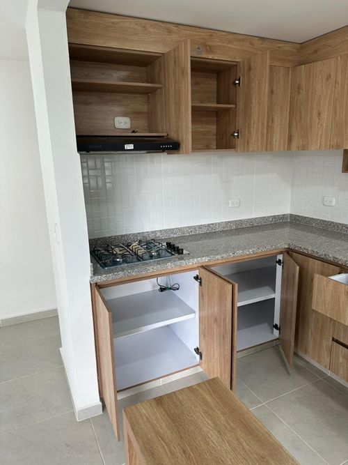 Apartamento en venta en Zona Industrial La Rosa, Dosquebradas · foto 6 de 24