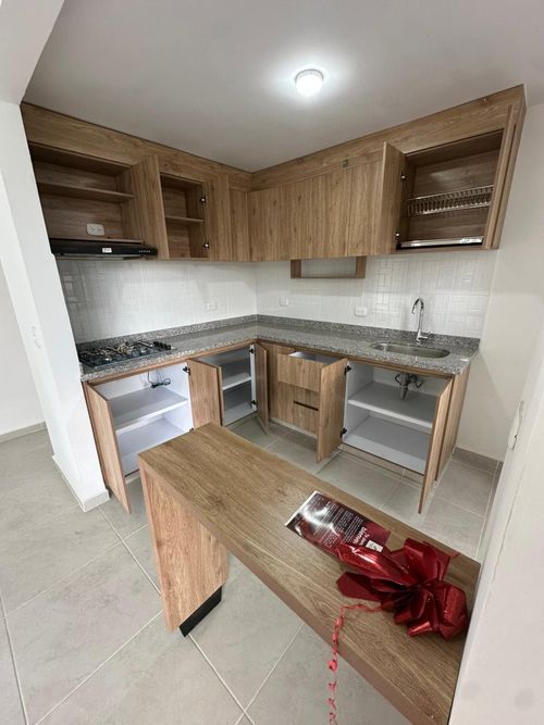 Apartamento en venta en Zona Industrial La Rosa, Dosquebradas · foto 7 de 24